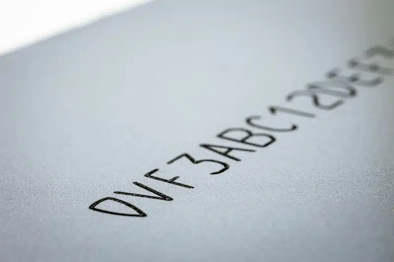 fabricant de machine gravure VIN, marquage numéro châssis vin